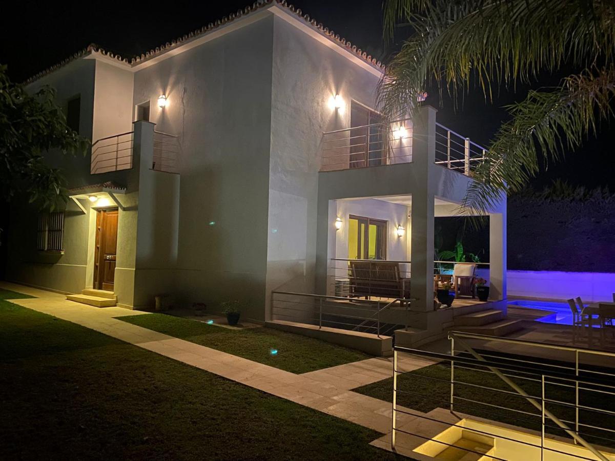 Blue Moon Marbella Villa Exterior foto